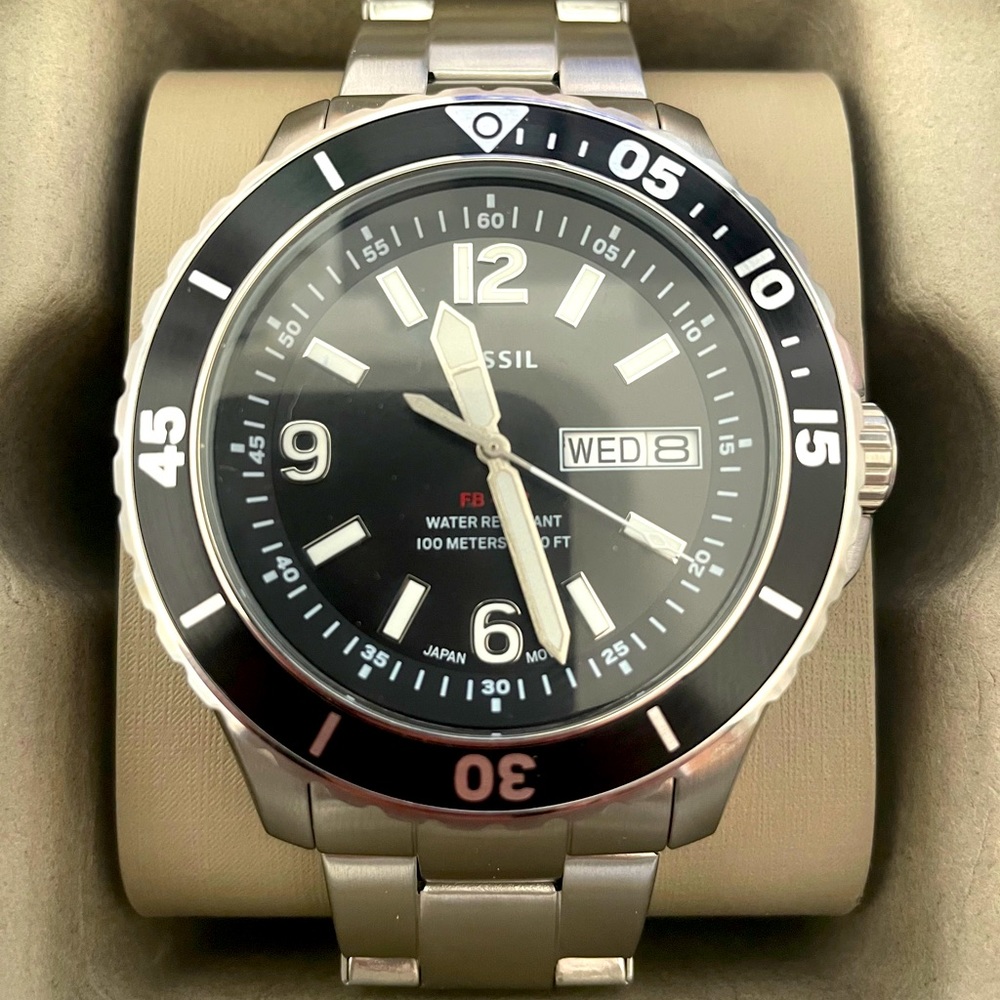 Men’s Fossil Watch - Like New - FB-02